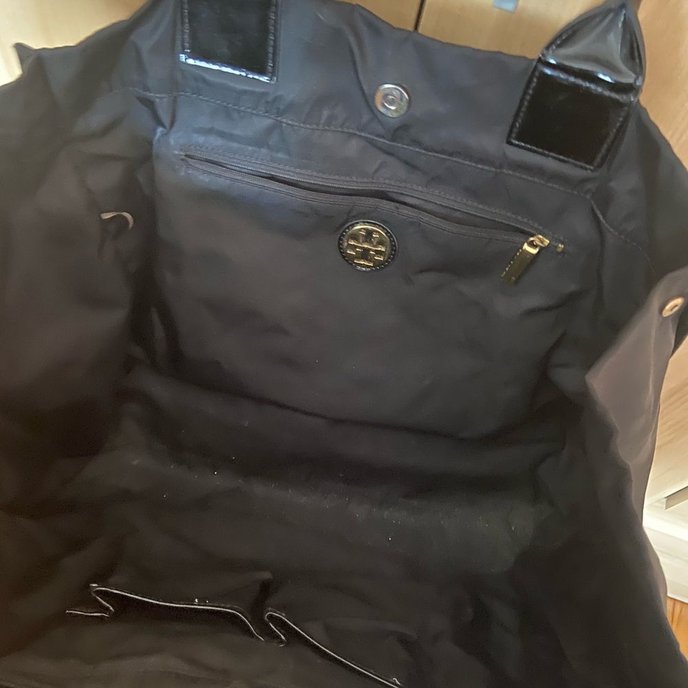 Tory Burch big hand Bag!